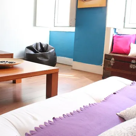 Mouros House - Bairro Alto Apartamento
